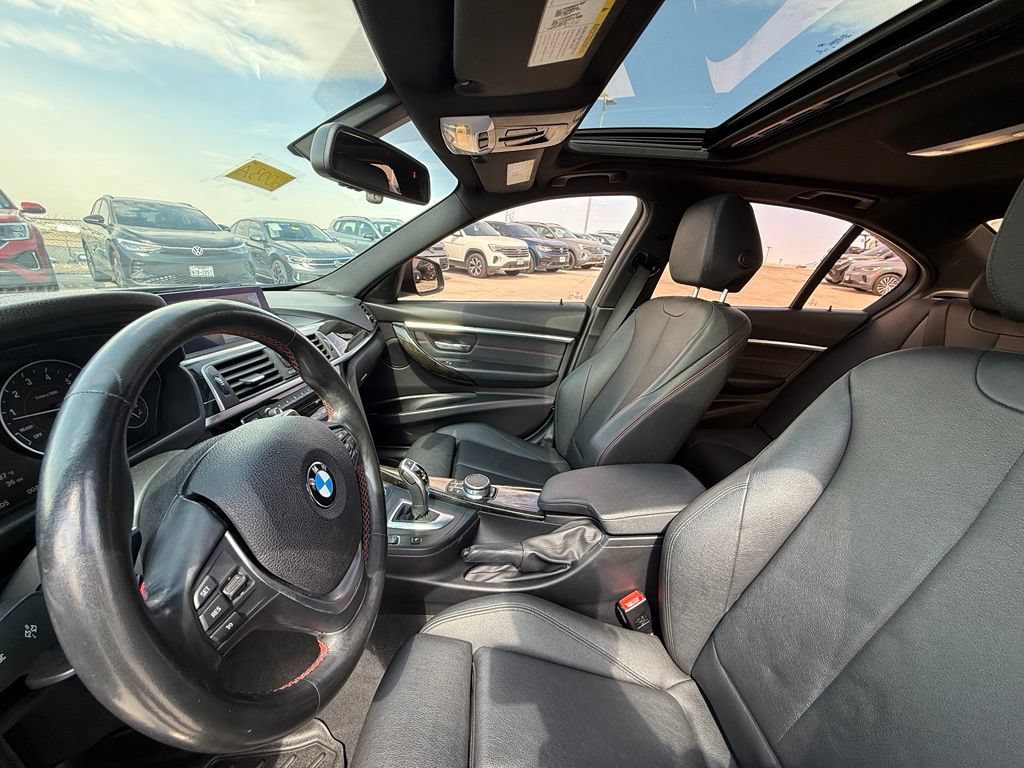 Used 2018 BMW 330i Sedan RWD image 15