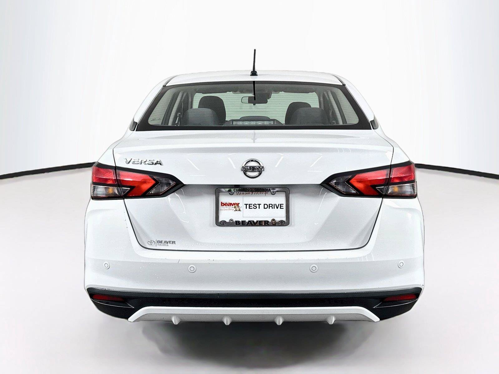 Used 2020 Nissan Versa S FWD image 10