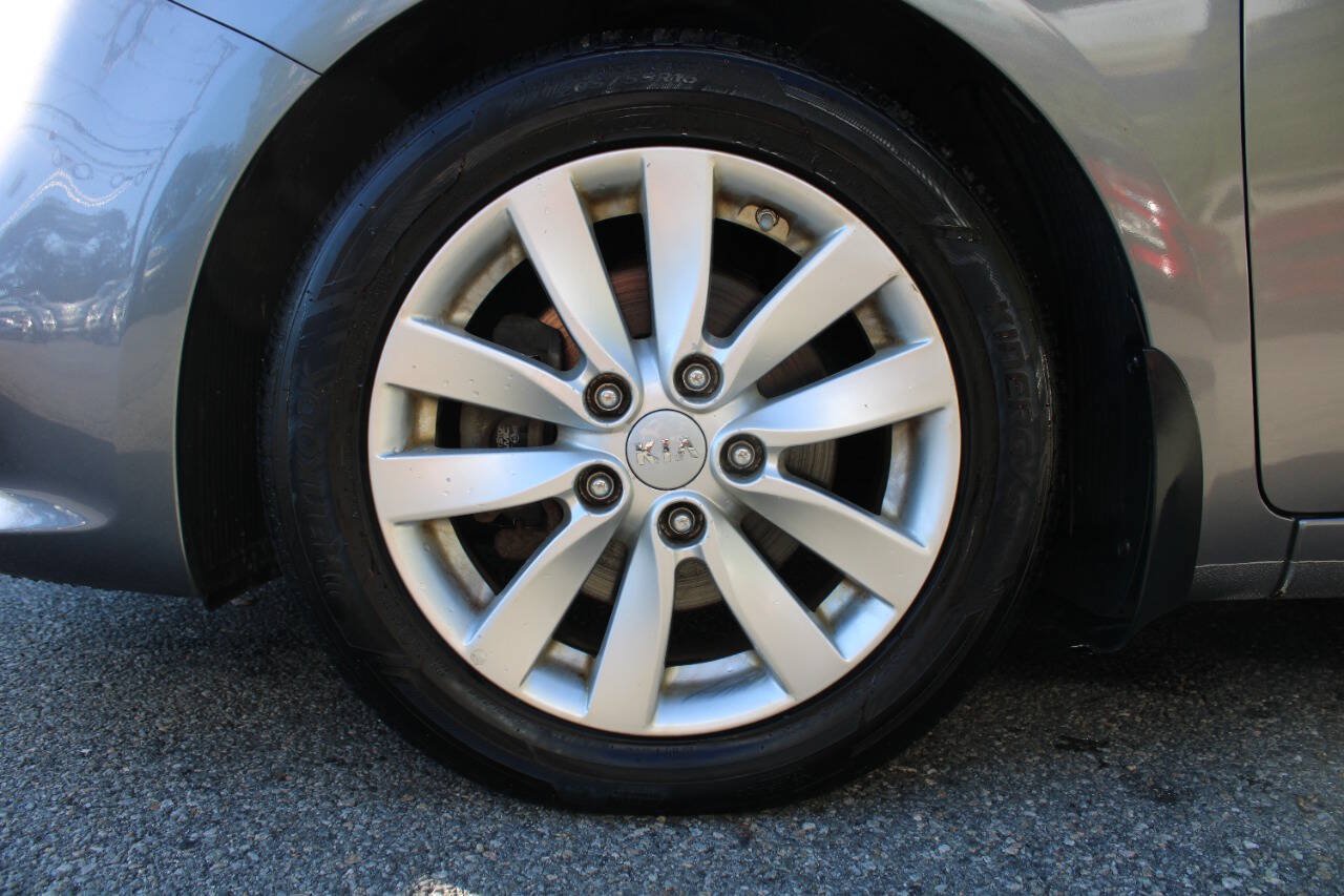 Used 2015 Kia Forte Koup EX FWD image 17