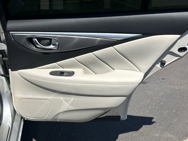 Used 2015 INFINITI Q50 Premium w/ Navigation Package RWD image 18
