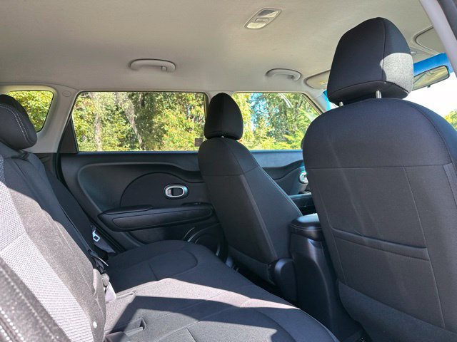 Used 2018 Kia Soul + FWD image 22