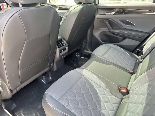 New 2026 Volkswagen Tiguan SEL R-Line image 10