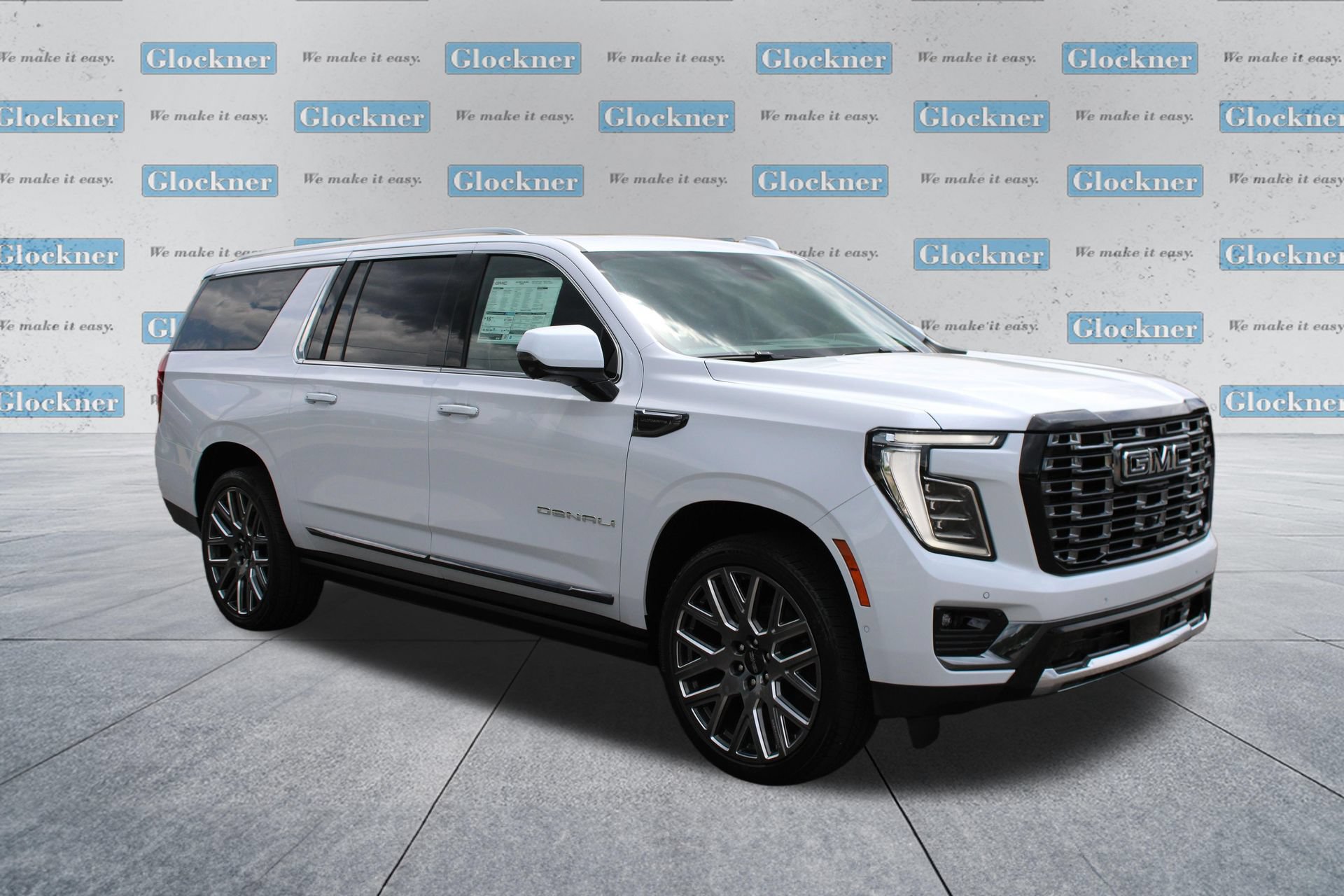 New 2026 GMC Yukon XL Denali Ultimate w/ LPO, Floor Liner Package AWD/4WD image 3