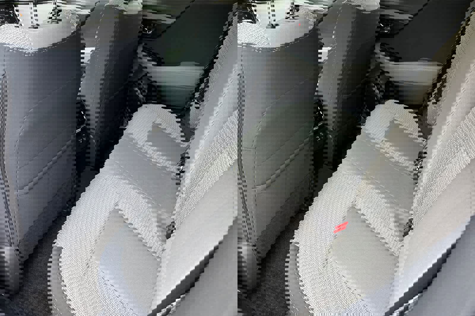 Certified 2025 Subaru Outback Premium image 11