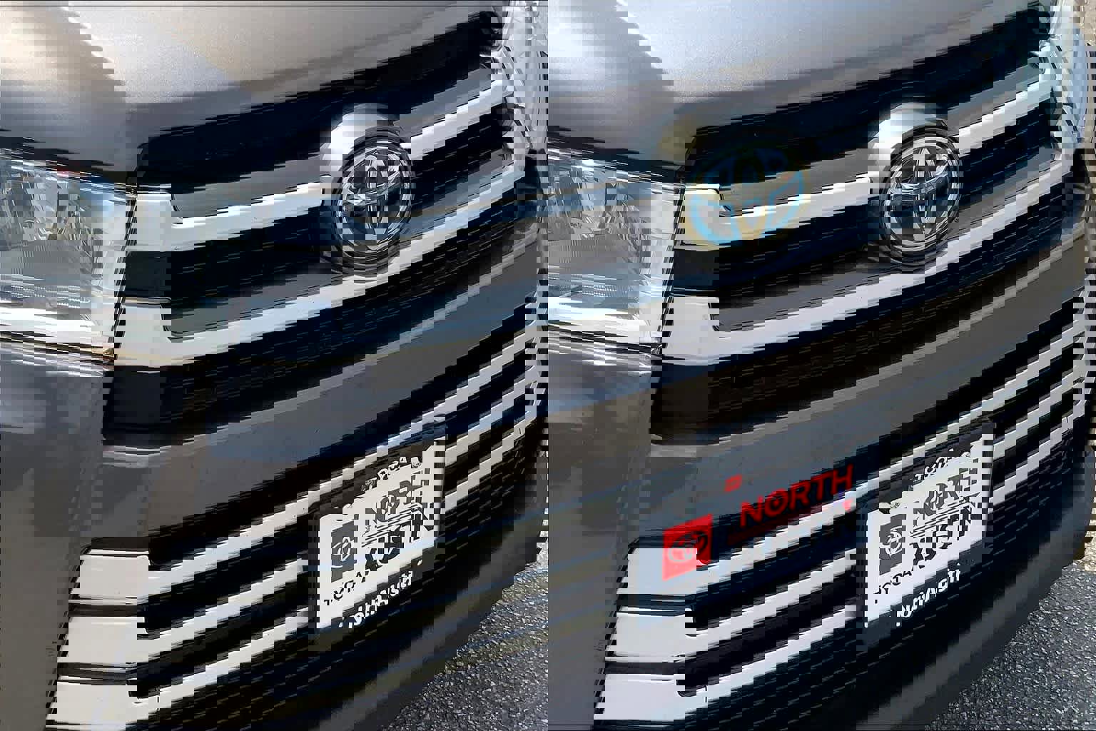 Used 2017 Toyota Highlander XLE image 29