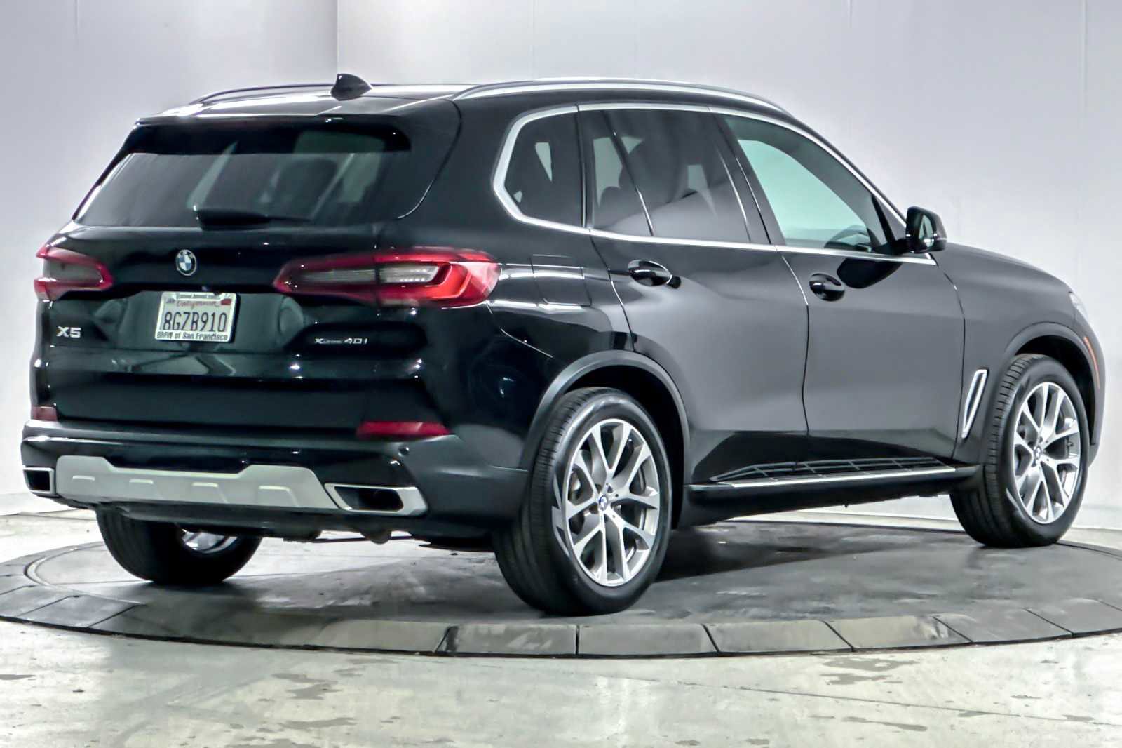 Used 2019 BMW X5 xDrive40i w/ Convenience Package image 2