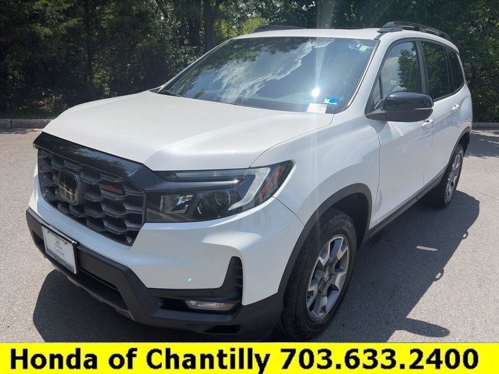 Used 2023 Honda Passport TrailSport video 3