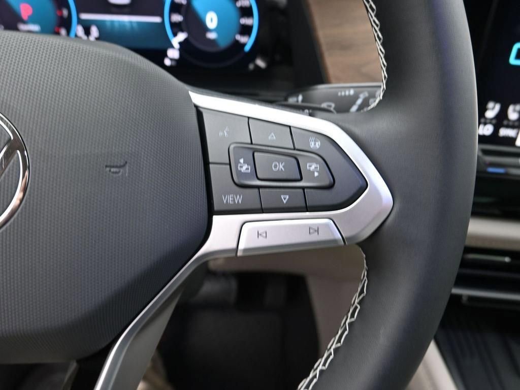 New 2026 Volkswagen Atlas SE image 14