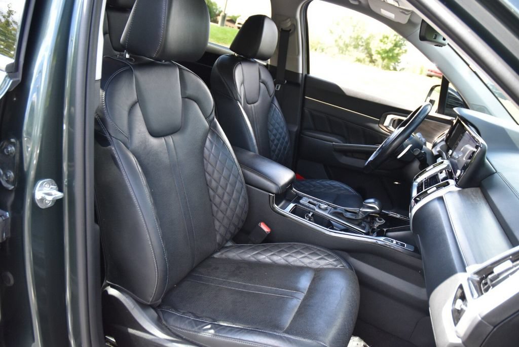 Used 2021 Kia Sorento SX Prestige AWD/4WD image 40