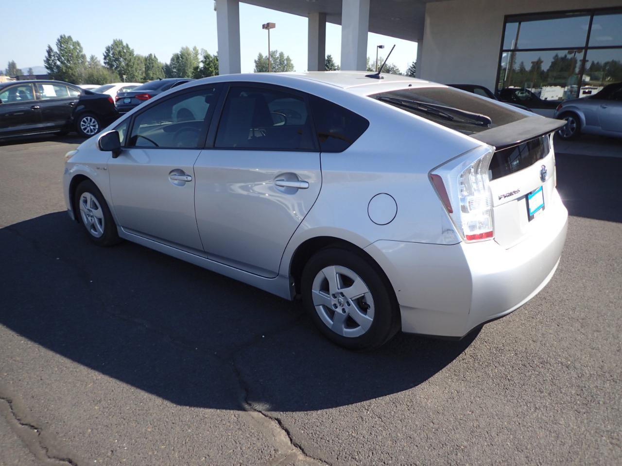 Used 2010 Toyota Prius Three FWD image 3