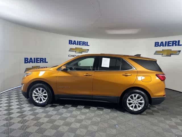 Used 2018 Chevrolet Equinox LT AWD/4WD image 2