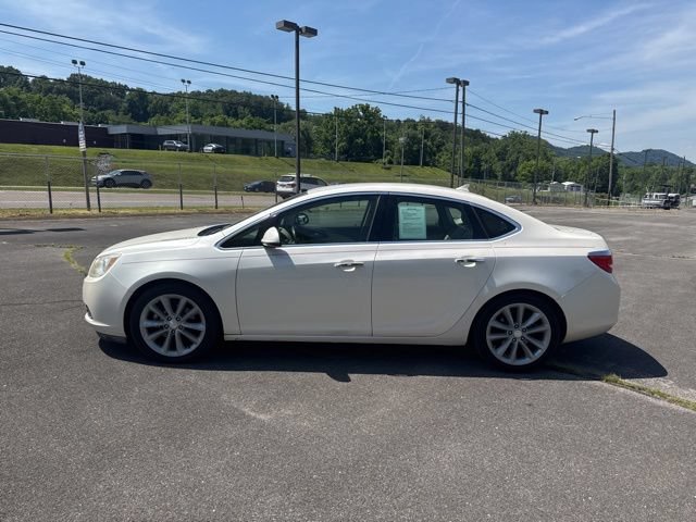 Used 2012 Buick Verano FWD image 5
