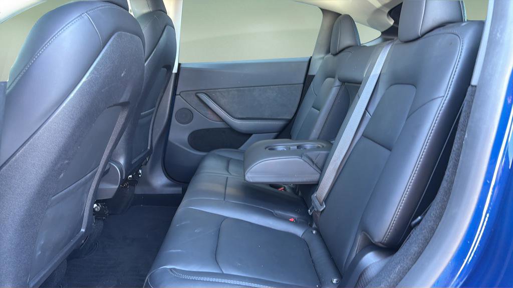 Used 2024 Tesla Model Y Performance image 20