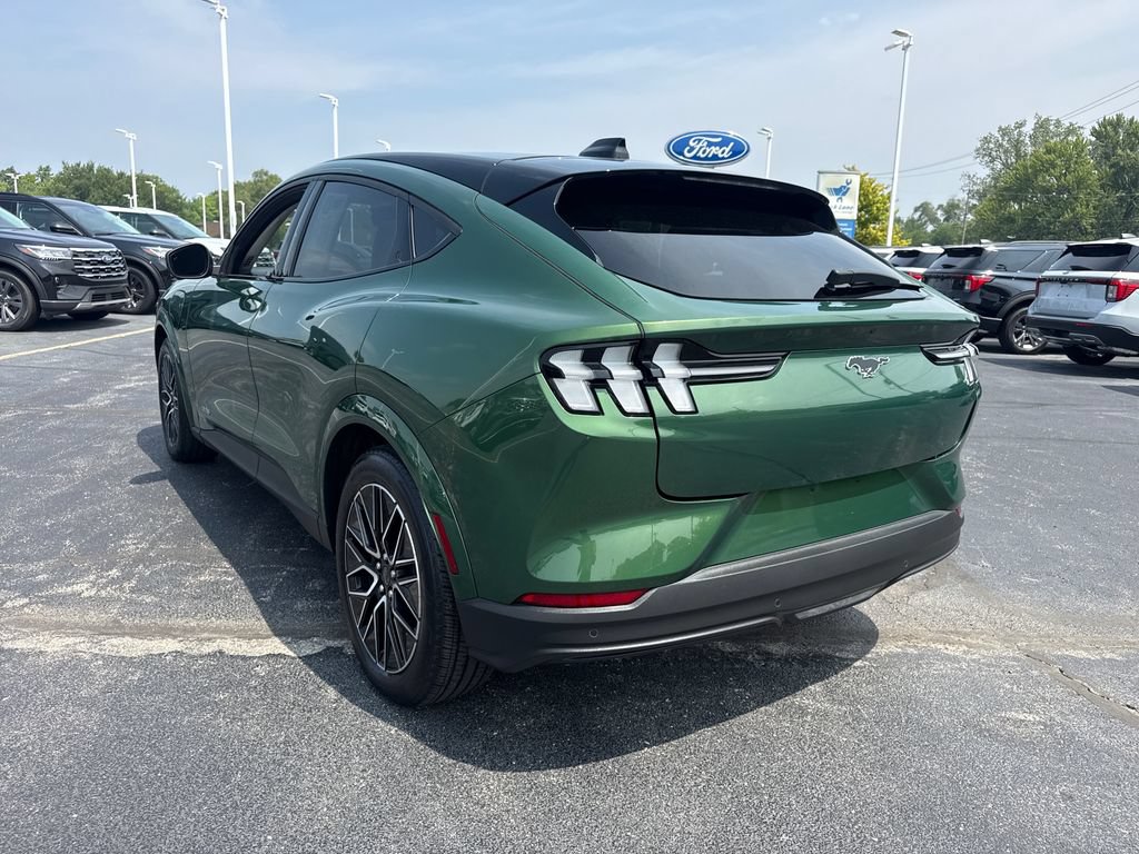 Used 2025 Ford Mustang Mach-E Premium AWD/4WD image 9