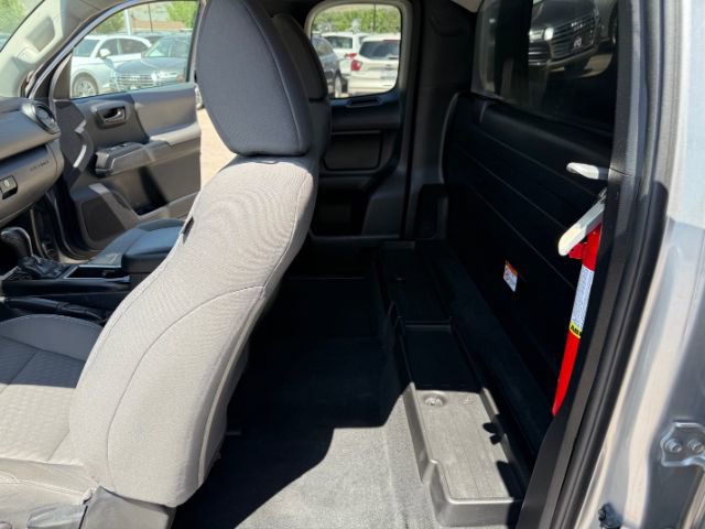 Used 2020 Toyota Tacoma SR image 19