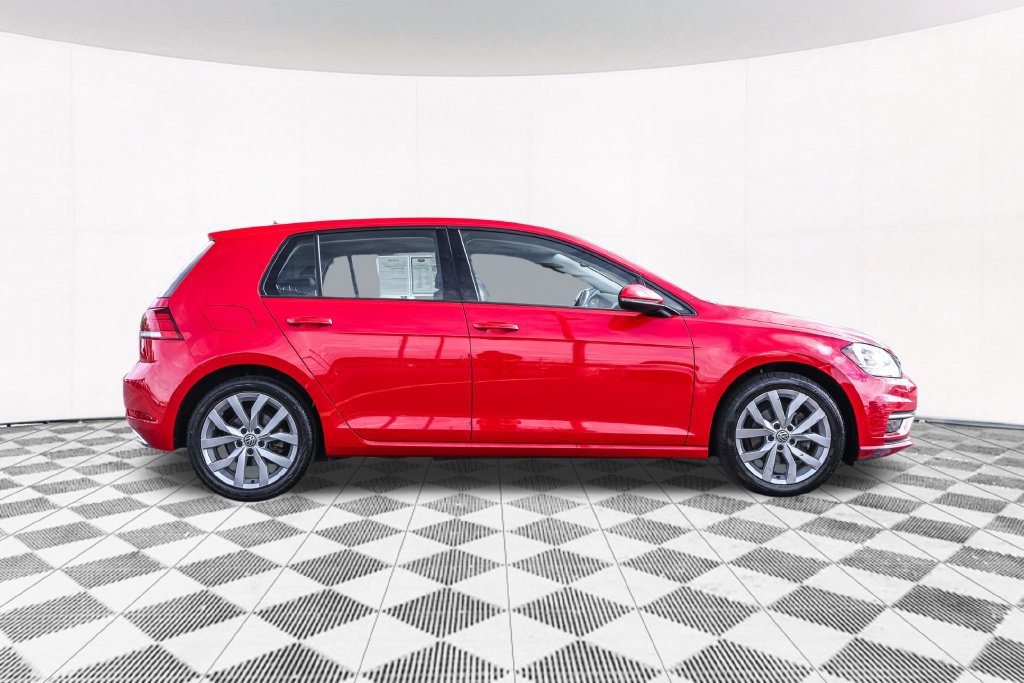 Used 2019 Volkswagen Golf SE w/ Driver Assistance Package FWD image 11