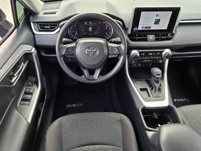 Used 2023 Toyota RAV4 XLE w/ Convenience Package FWD image 12