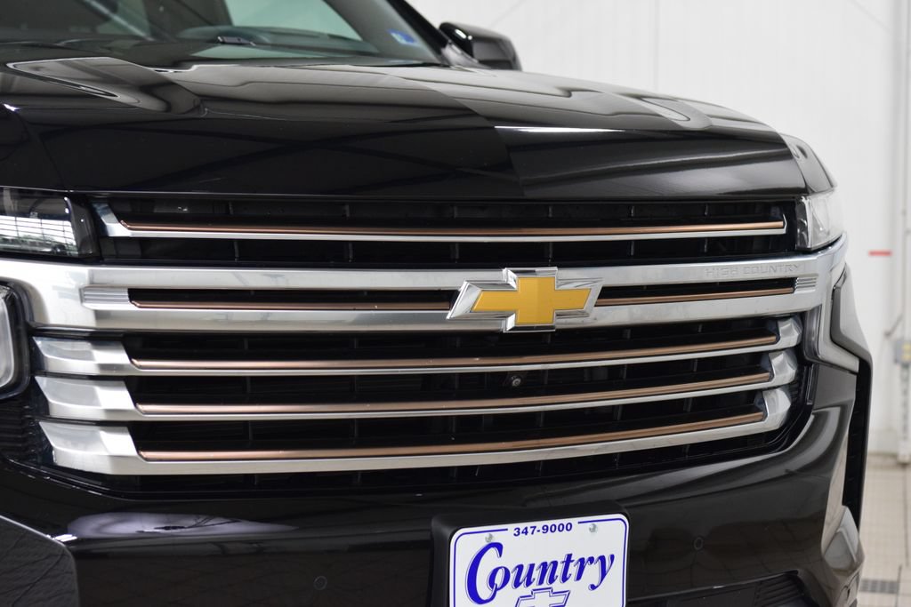 Used 2024 Chevrolet Tahoe High Country w/ Premium Package AWD/4WD image 11