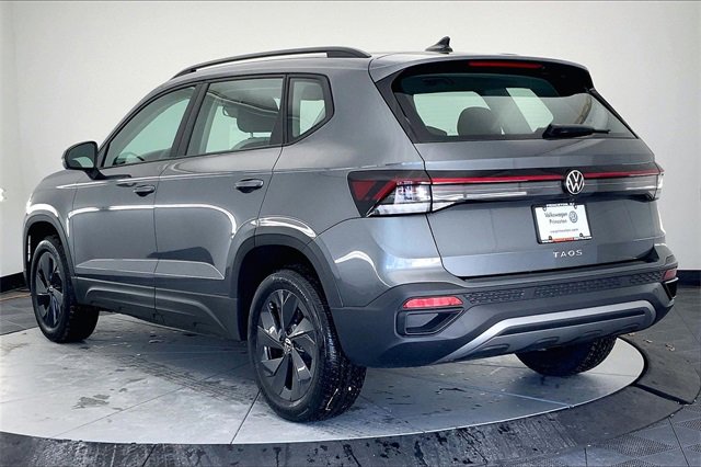 New 2026 Volkswagen Taos S image 4