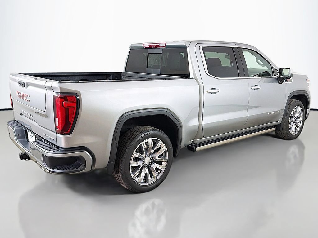 Used 2023 GMC Sierra 1500 Denali w/ Denali Reserve Package AWD/4WD image 16