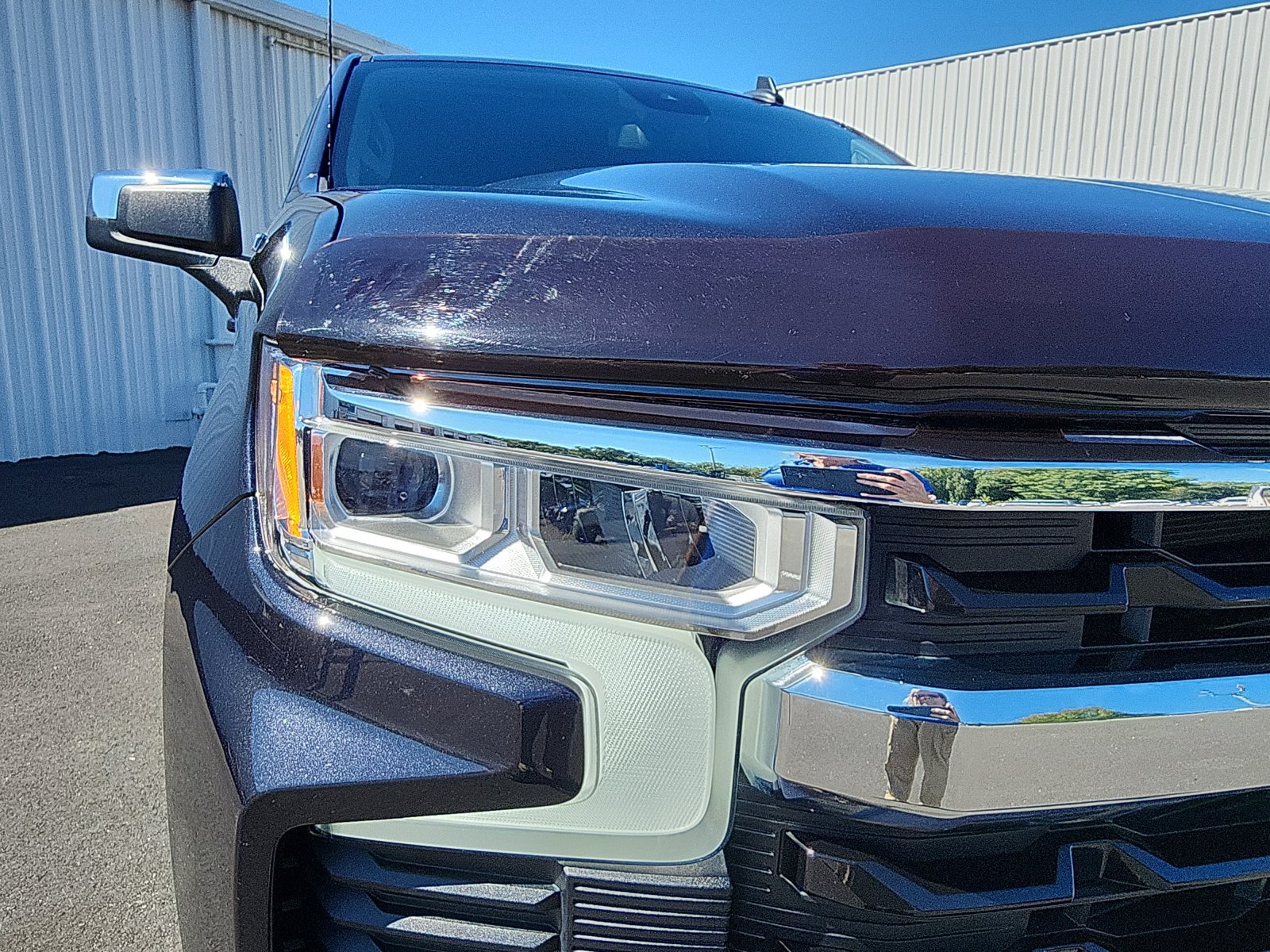 Used 2023 Chevrolet Silverado 1500 LT AWD/4WD image 12