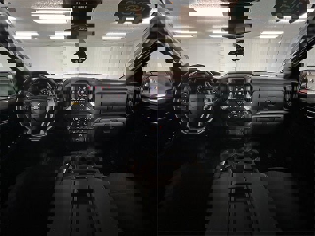 Certified 2023 Chevrolet Silverado 1500 Custom image 19