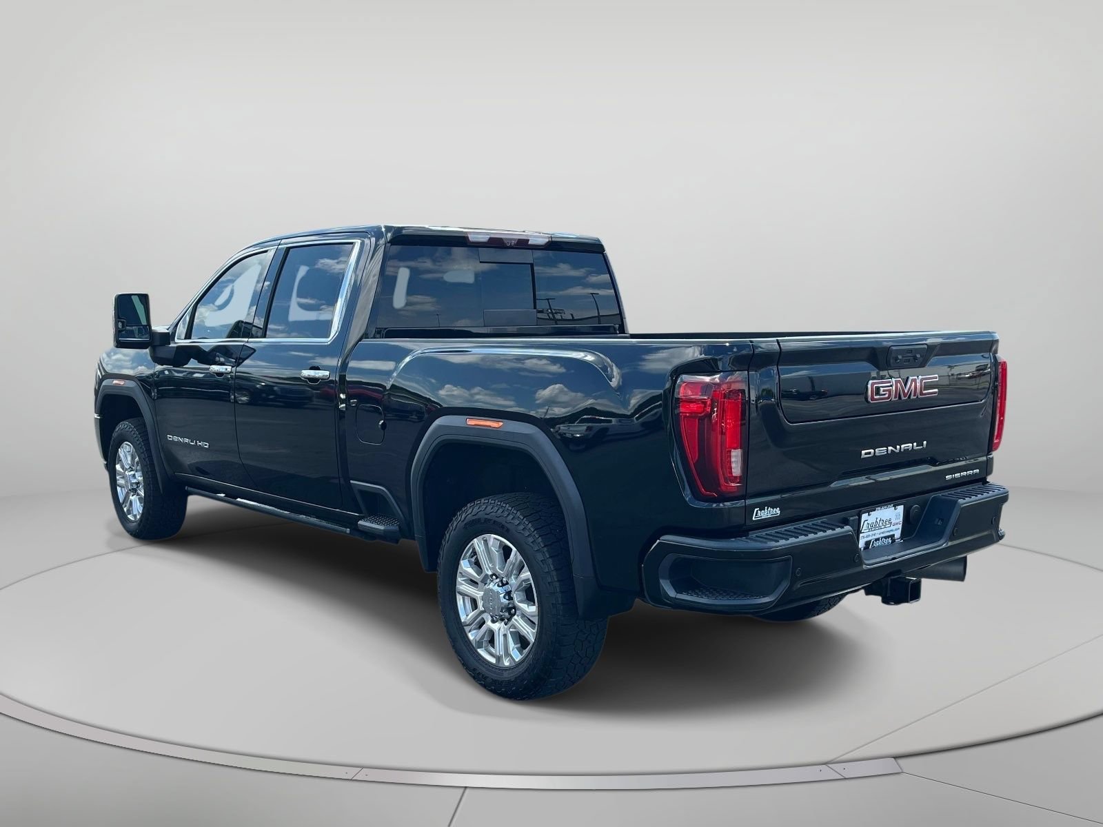 Used 2020 GMC Sierra 3500 Denali w/ Denali Ultimate Package AWD/4WD image 6