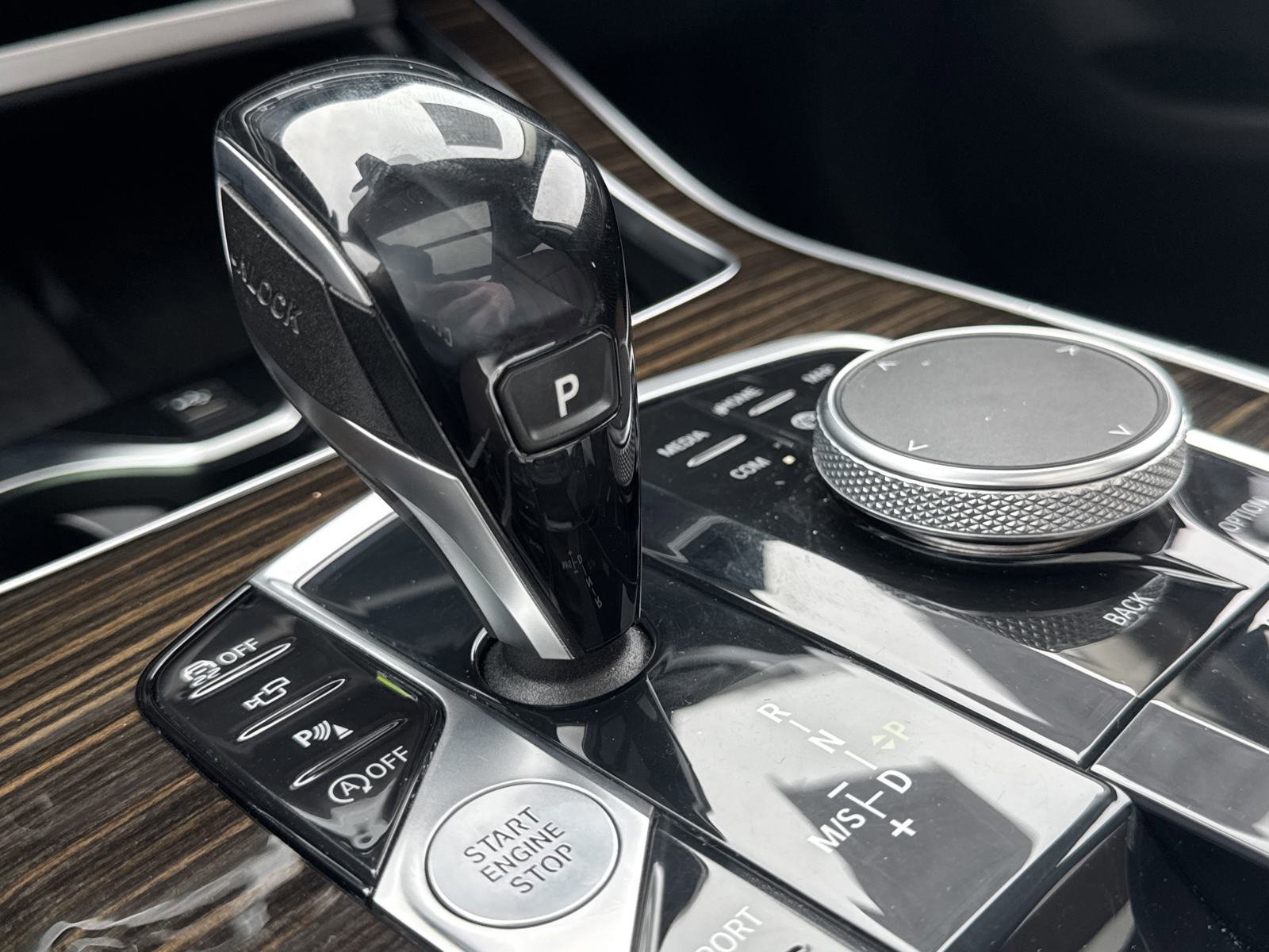 Used 2020 BMW X7 xDrive50i w/ Cold Weather Package image 81