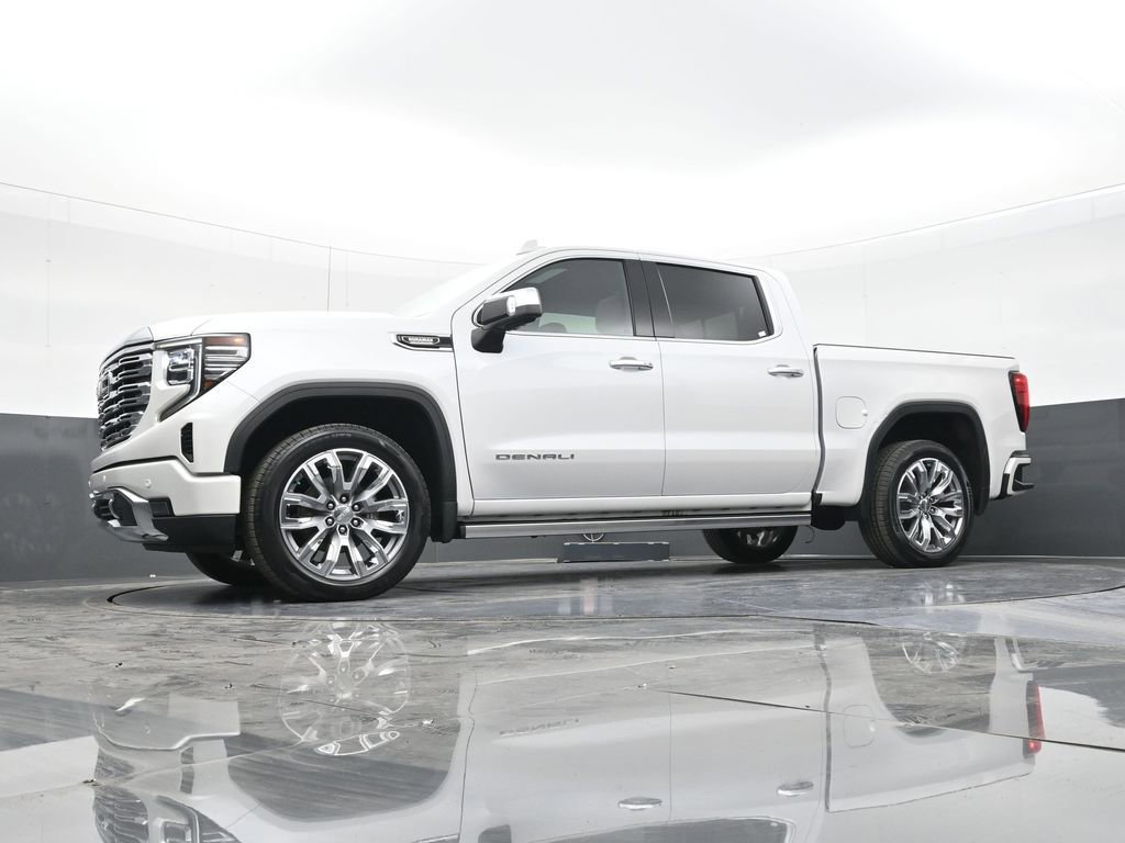 Used 2024 GMC Sierra 1500 Denali w/ Denali Reserve Package AWD/4WD image 53