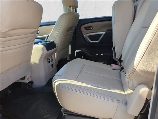 Used 2016 Nissan Titan SL image 25