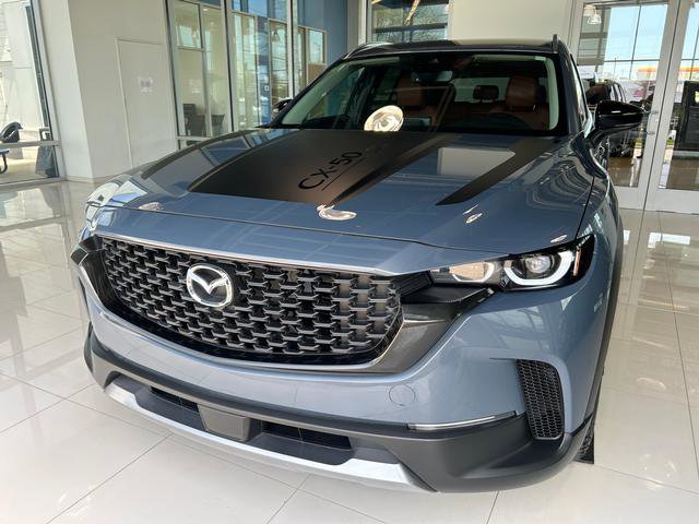 Used 2023 MAZDA CX-50 Meridian Edition w/ Apex Package AWD/4WD image 3