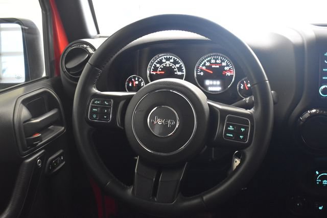 Used 2018 Jeep Wrangler Unlimited Rubicon AWD/4WD image 22
