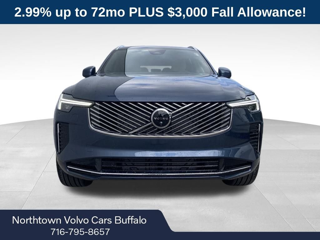 New 2026 Volvo XC90 B6 Plus w/ Protection Package Premier image 7