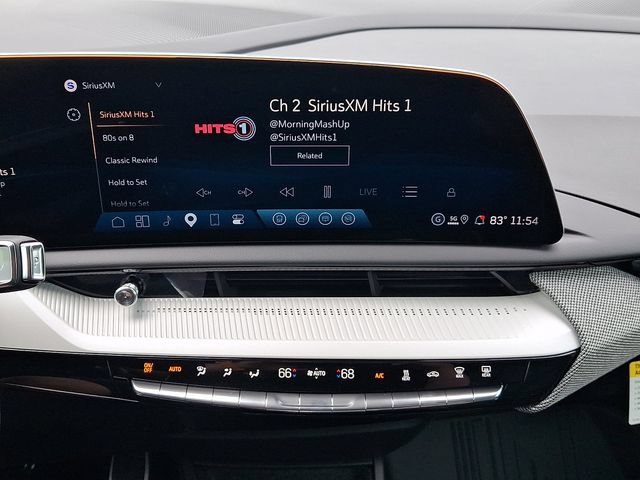 New 2027 Cadillac Optiq Luxury w/ LPO, Floor Liner Package AWD/4WD image 11