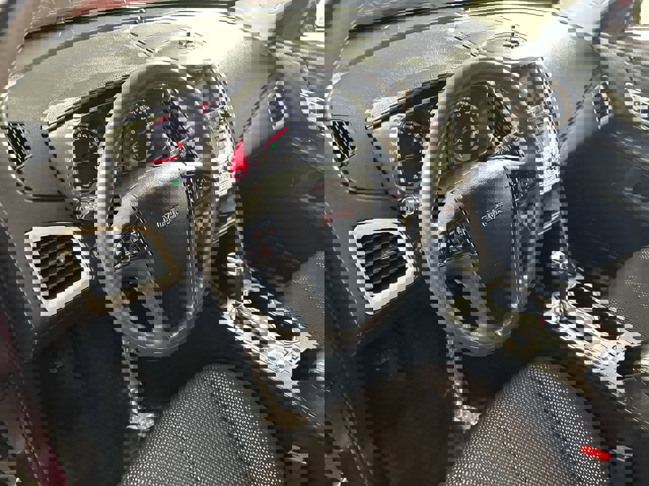 Used 2017 GMC Terrain SLE image 12