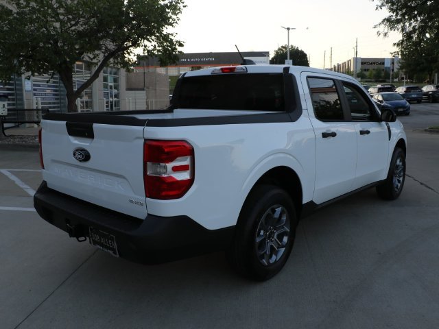 New 2026 Ford Maverick XLT w/ XLT Luxury Package FWD image 6