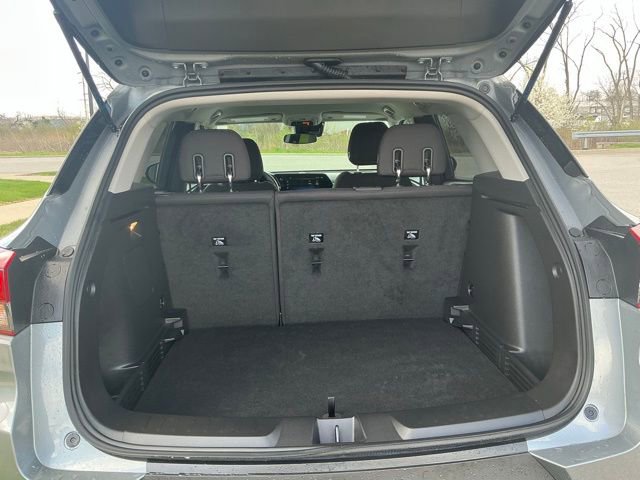 Used 2025 Chevrolet TrailBlazer LT w/ LT Cold Weather Package image 10