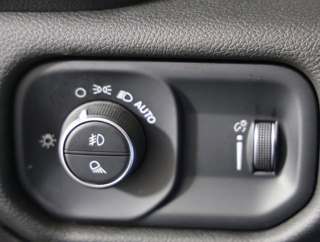 Used 2024 RAM 1500 Lone Star image 23