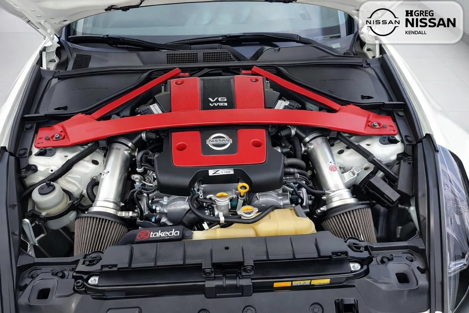 Used 2016 Nissan 370Z Touring RWD image 14