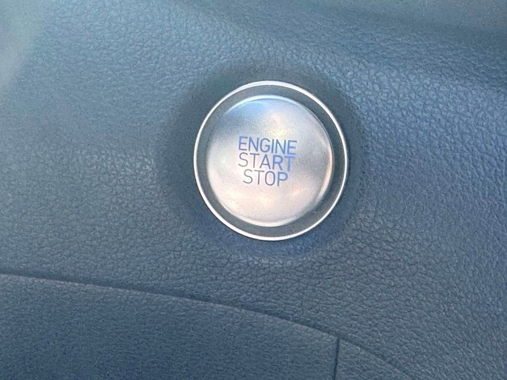 Used 2022 Hyundai Santa Fe SEL image 22