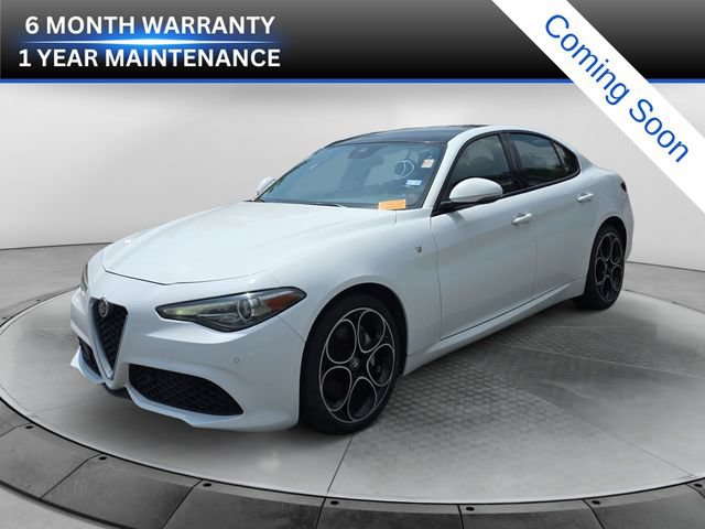Used 2022 Alfa Romeo Giulia Ti AWD/4WD video 1