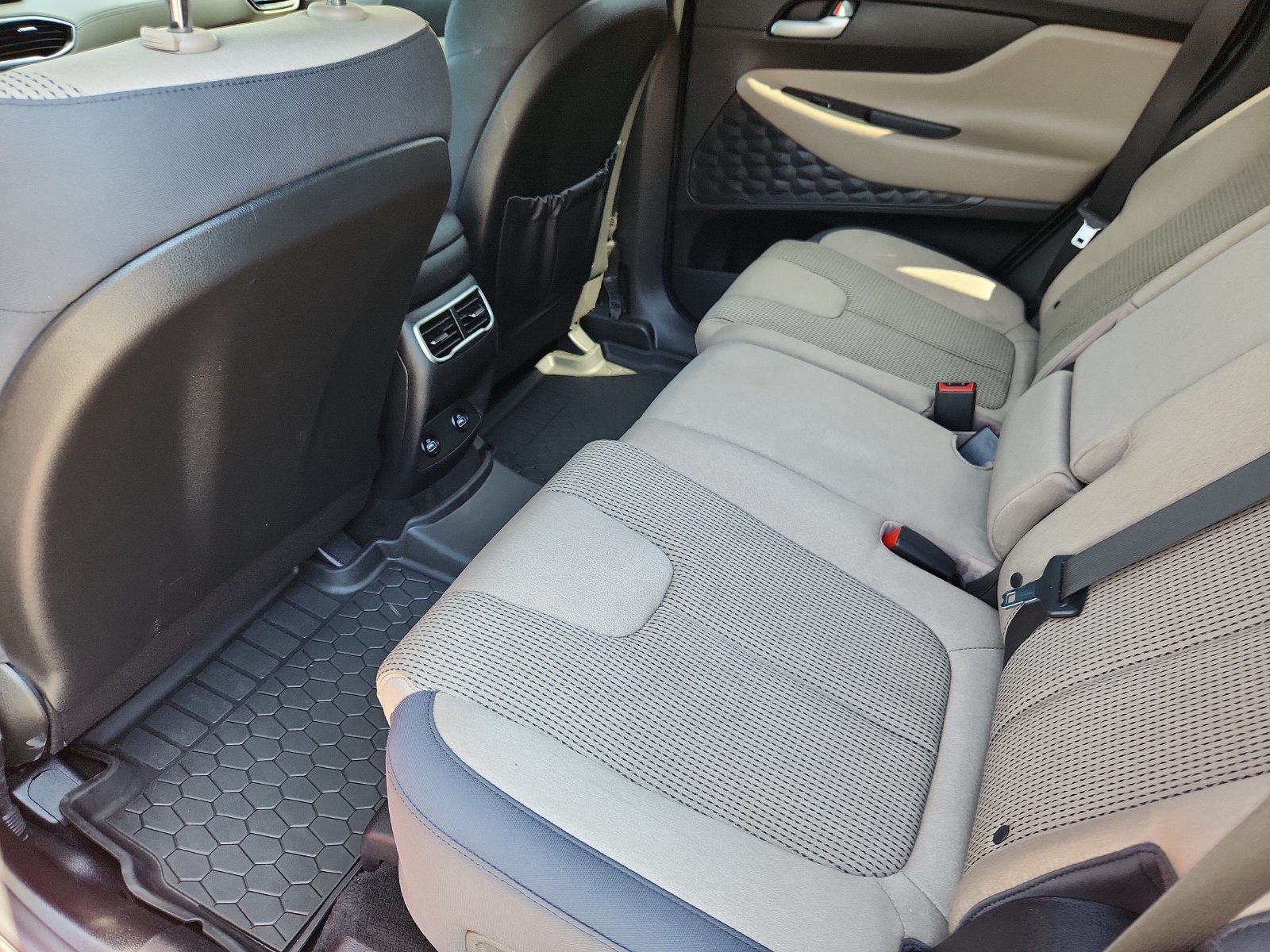 Used 2023 Hyundai Santa Fe SEL AWD/4WD image 11