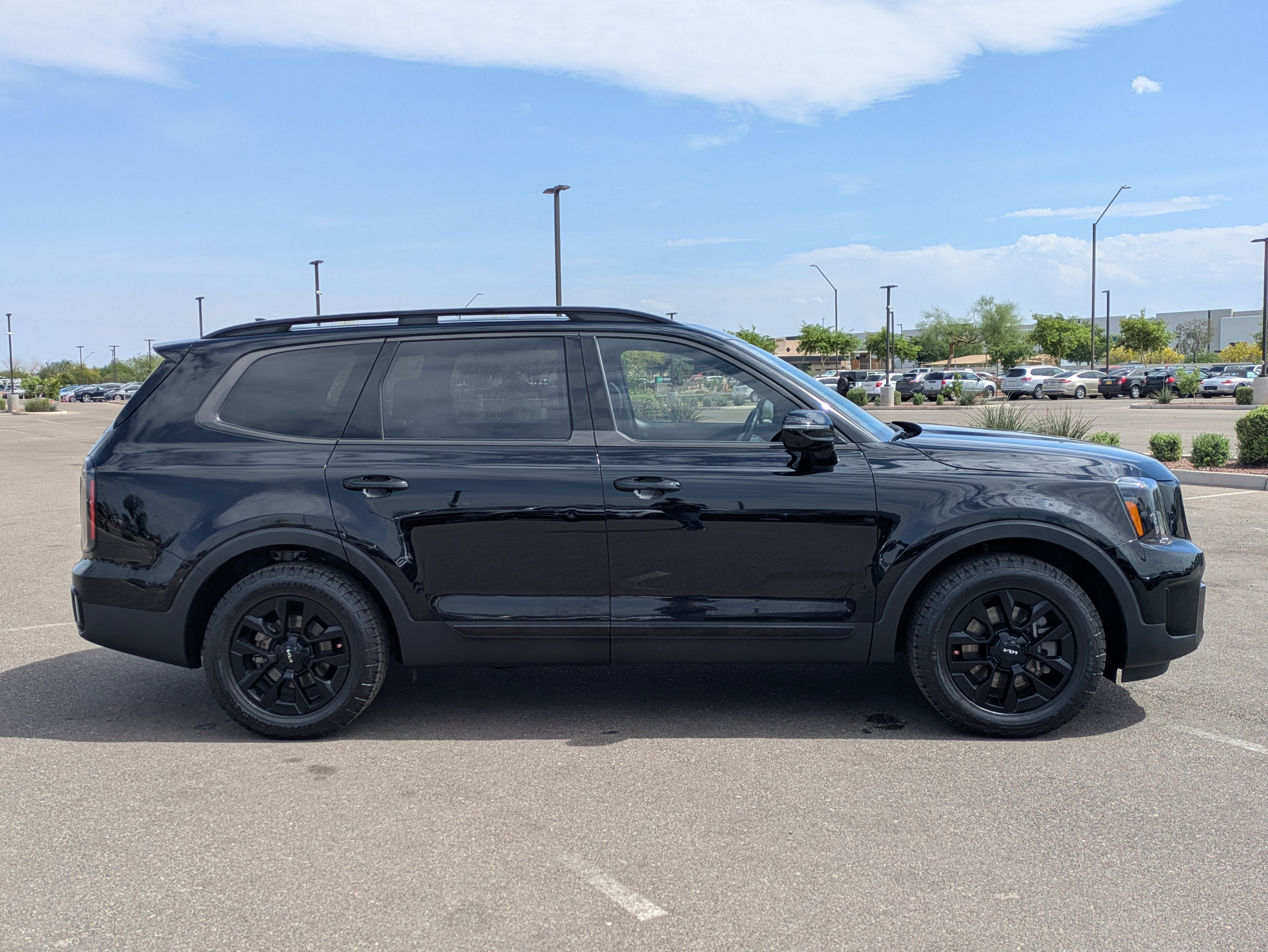 Used 2024 Kia Telluride SX X-Pro image 6