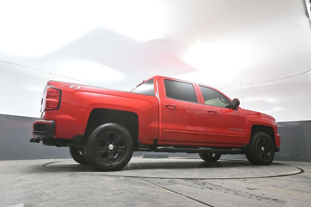 Used 2018 Chevrolet Silverado 1500 LT w/ All Star Edition image 24