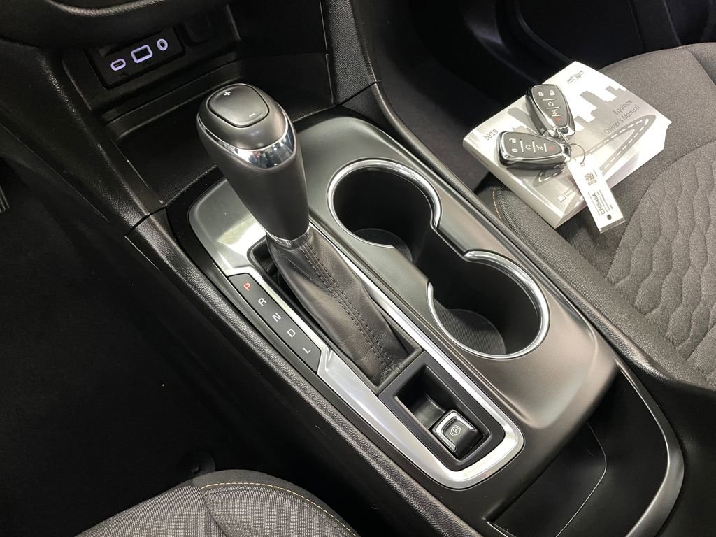 Used 2019 Chevrolet Equinox LT FWD image 32
