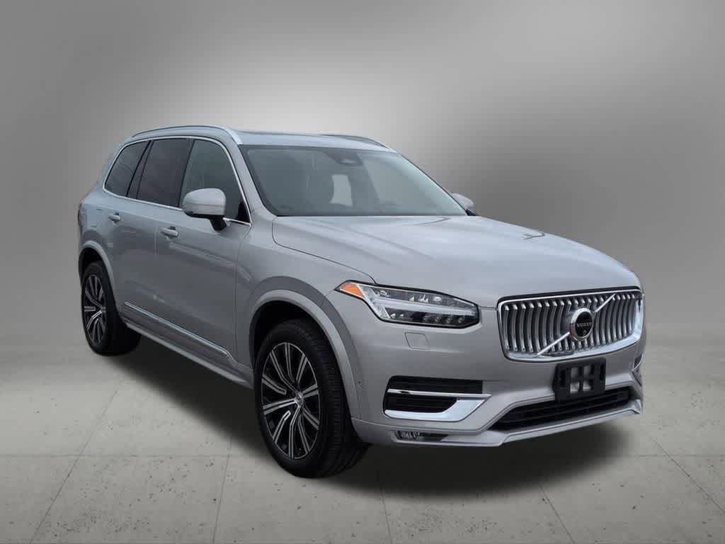 Used 2024 Volvo XC90 B5 Plus AWD/4WD image 8