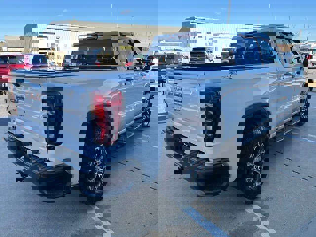 Used 2021 GMC Sierra 1500 4x4 Double Cab w/ Sierra Value Package image 5