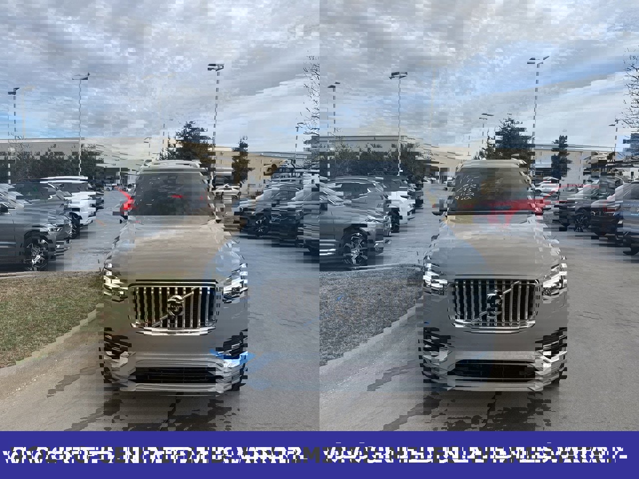 Certified 2024 Volvo XC90 B6 Ultimate w/ Lounge Package image 2