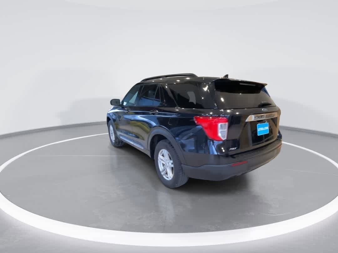 Used 2020 Ford Explorer XLT w/ Comfort Package AWD/4WD image 6