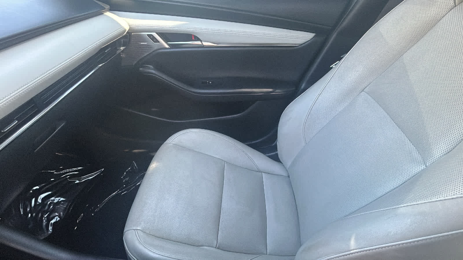 Used 2019 MAZDA MAZDA3 AWD Sedan w/ Premium Package image 12